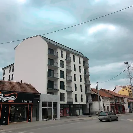 Apartment B&s Stan Na Dan